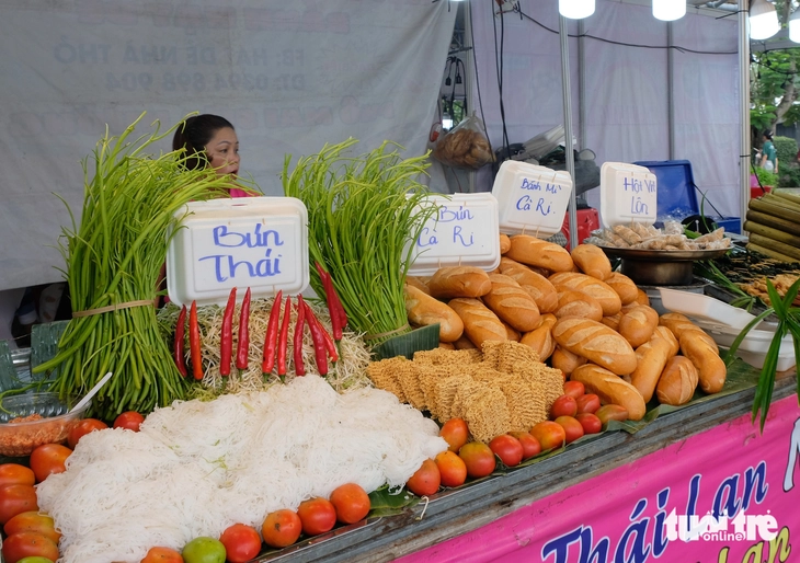 Több száz vegetáriánus fogás vár felfedezésre a 2025-ös Vegetáriánus Ételfesztiválon - 5. kép. ẩm thực chay - Ảnh 5.