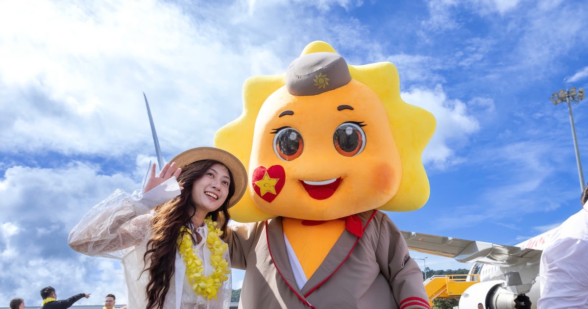 Những hình ảnh chuyến bay đầu tiên của hãng hàng không Sun PhuQuoc Airways