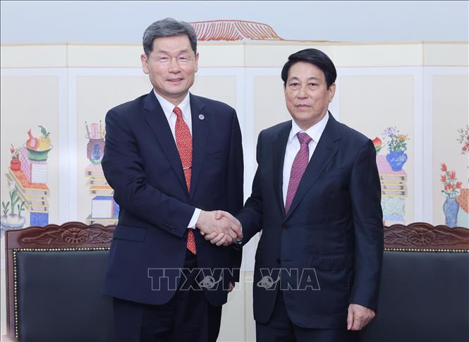 ចំណងជើងរូបថត