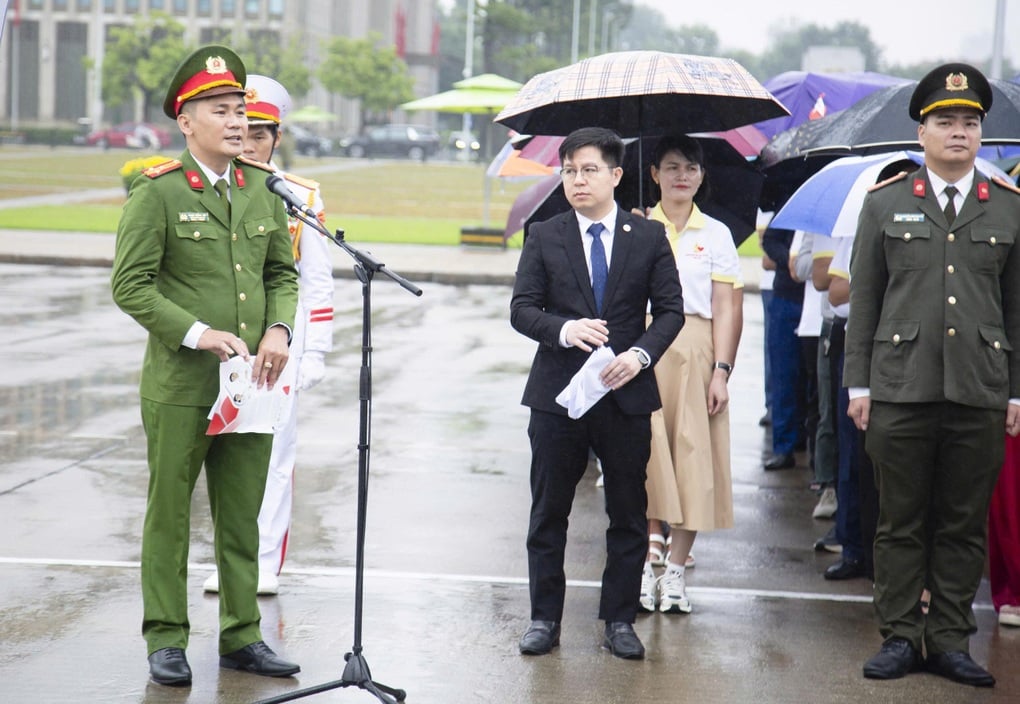 Солдат сдавал кровь и тромбоциты 61 раз, бесплатно водил машину для перевозки малоимущих пациентов - 2