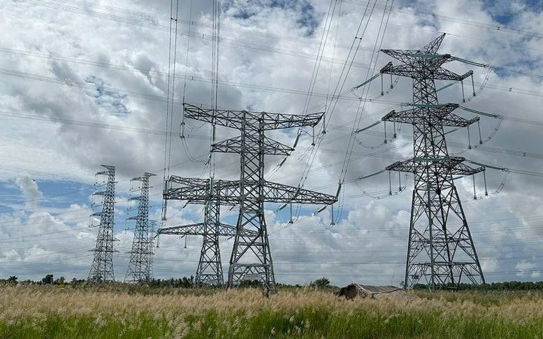 Projeto energizado com sucesso para liberar a capacidade da Usina Termoelétrica Nhon Trach 3 - Foto 6. Đóng điện thành công dự án giải tỏa công suất Nhà máy điện Nhơn Trạch 3- Ảnh 6.