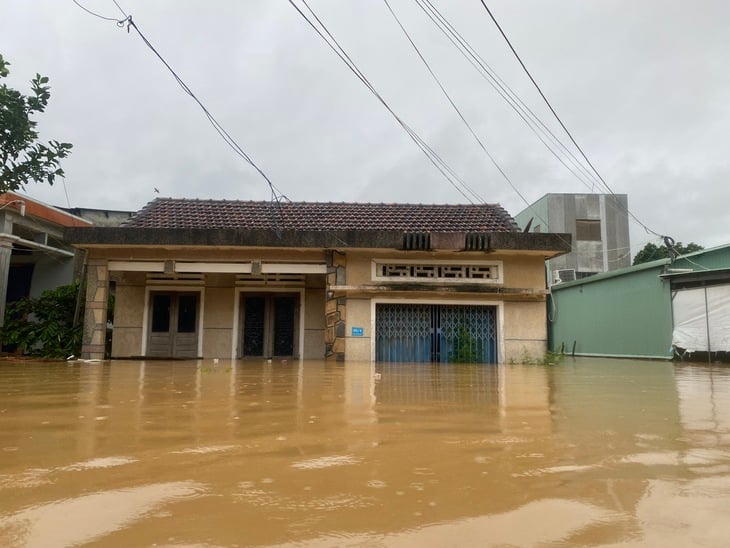 sông Vu Gia - Thu Bồn - Ảnh 1.