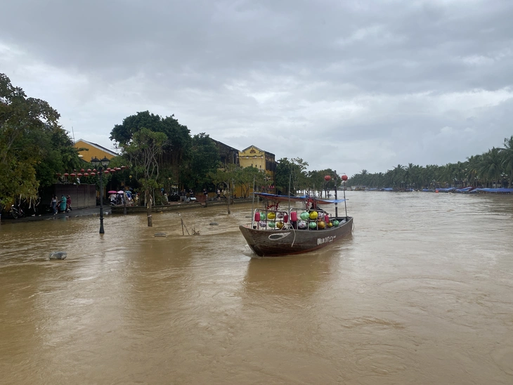 sông Vu Gia - Thu Bồn - Ảnh 2.