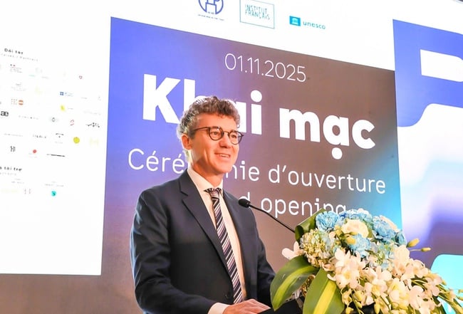 Photo Hanoi ’25 – Ένας χώρος διαλόγου φωτογραφίας και σύγχρονης δημιουργικότητας - Φωτογραφία 2. Photo Hanoi ’25 – Không gian đối thoại của nhiếp ảnh và sáng tạo đương đại - Ảnh 2.