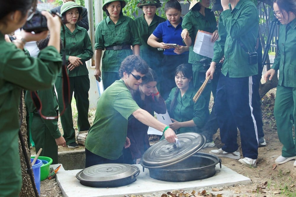 Šíření ducha vítězství Dien Bien Phu mezi studenty v ruském Petrohradu - foto 6