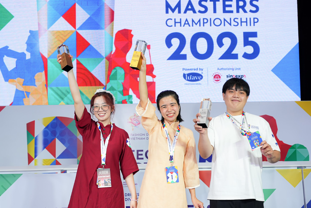 Vietnamesisk mat i et glass vann: Jenta ble en mester takket være pho og kyllinggryte med perillablader - Bilde 3.