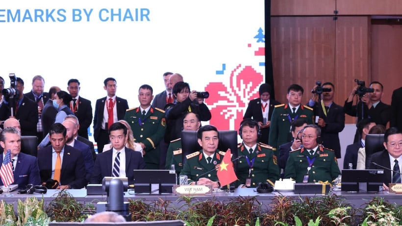 هیئت عالی رتبه وزارت دفاع ملی ویتنام در دوازدهمین مانور ADMM+. (عکس: Vien Luyen - VNA)