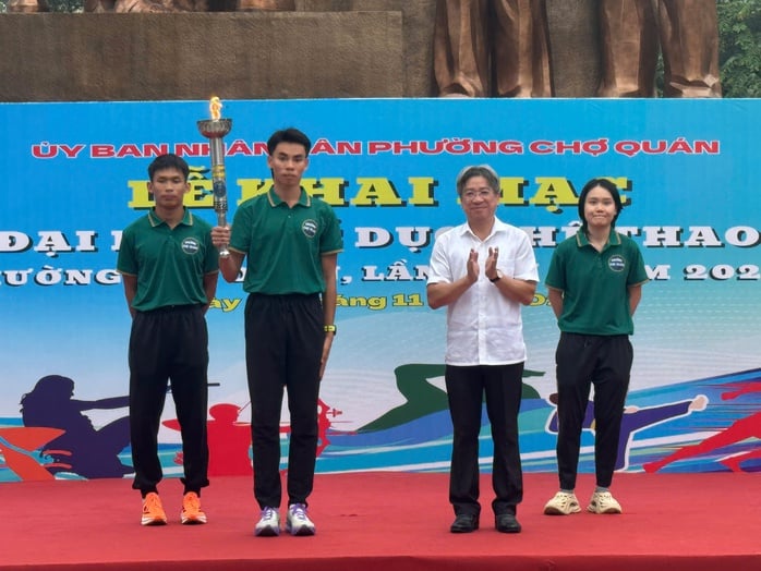 850 VĐV tranh tài tại Đại hội Thể dục thể thao phường Chợ Quán - Ảnh 3.