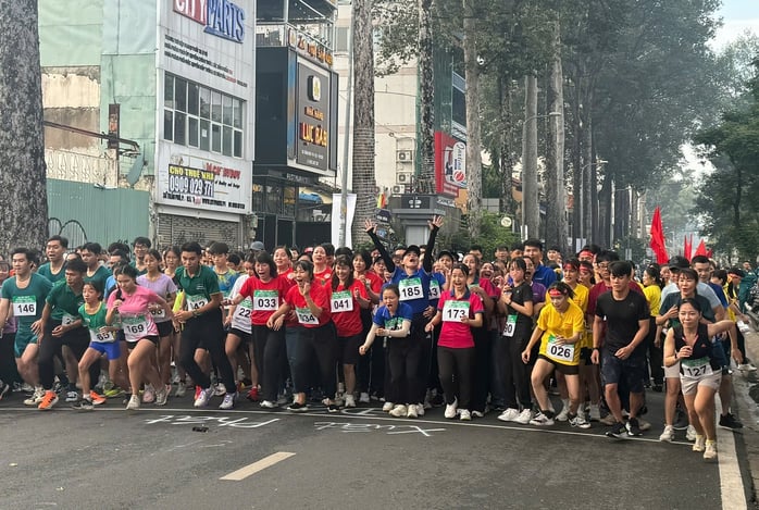 850 VĐV tranh tài tại Đại hội Thể dục thể thao phường Chợ Quán - Ảnh 4.