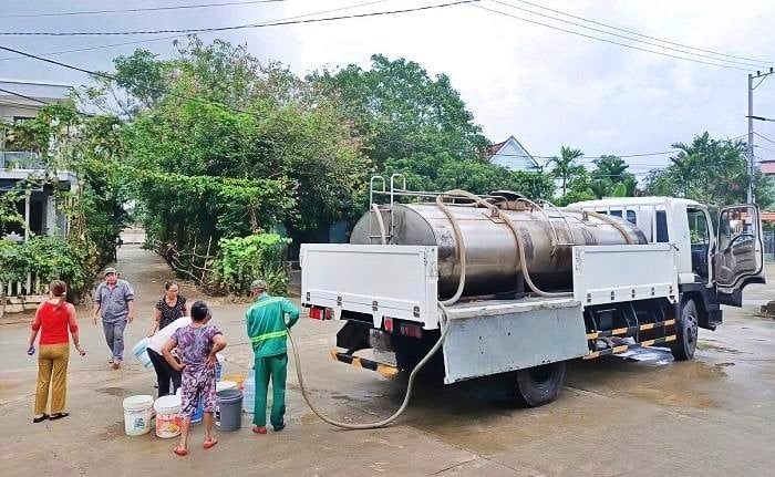 Sau lũ lịch sử, coi chừng dịch bệnh rình rập- Ảnh 4.