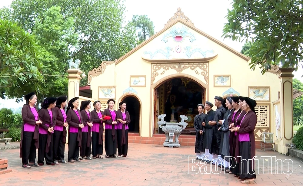 נאם קואנג - ארץ השירים ששומרים על משמעות ואהבה