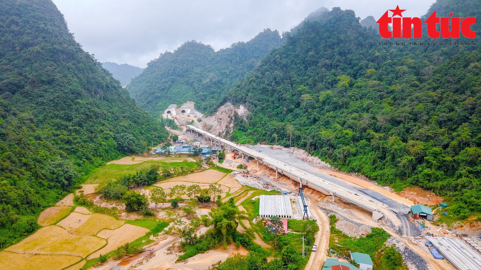 Підпис до фотографії
