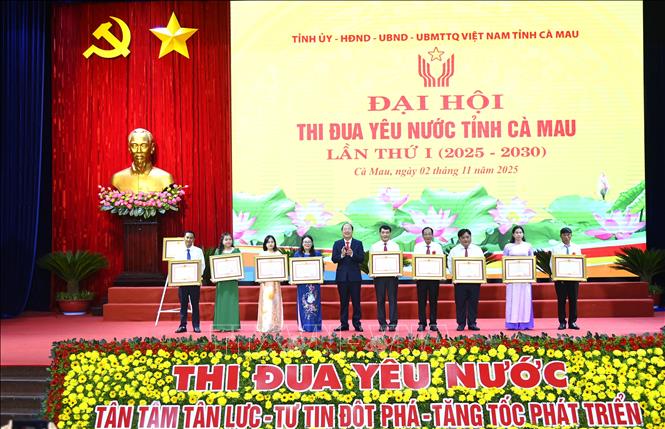 Підпис до фотографії