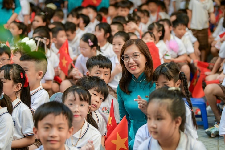 hệ số lương đặc thù - Ảnh 1.