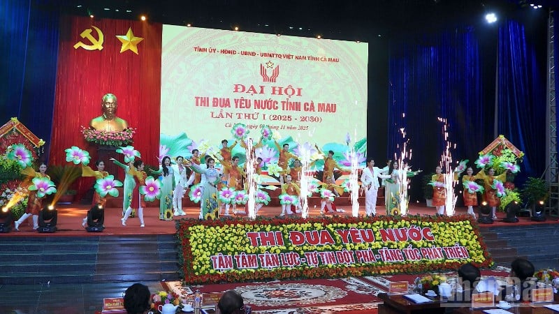 Художня вистава з нагоди 1-го Патріотичного конгресу провінції Камау, період 2025-2030 років.