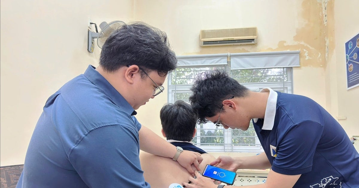 Sinh viên Đại học Đà Nẵng sáng tạo thiết bị hỗ trợ bác sĩ chẩn đoán bệnh phổi