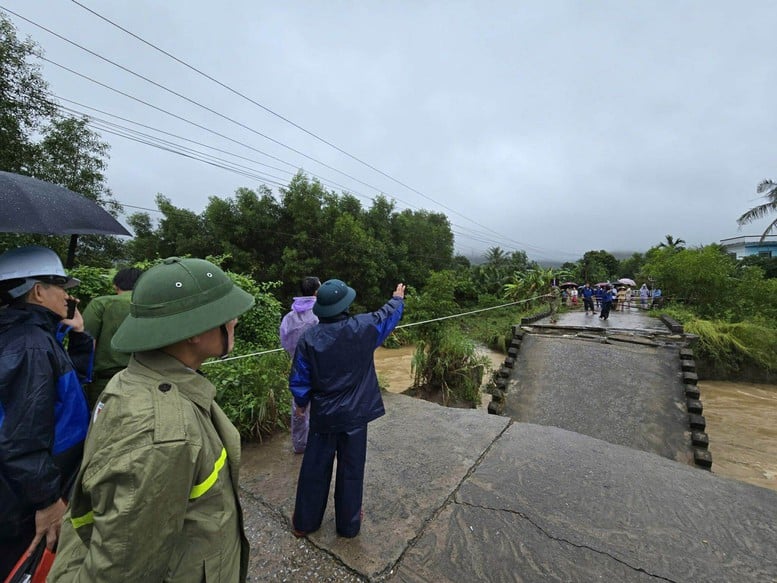 Quảng Ngãi: Khẩn trương xử lý sự cố, bảo đảm an toàn cho người dân- Ảnh 2.
