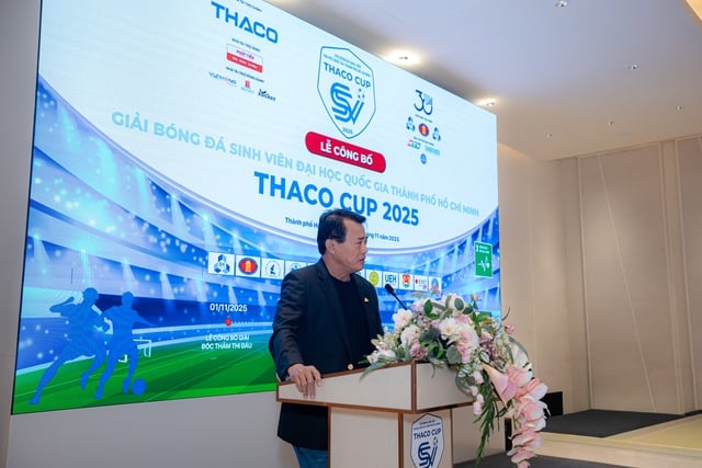 12 fotbollslag tävlar i THACO CUP 2025: En stor lekplats för studenter i Ho Chi Minh-staden - Foto 3. 12 đội bóng tranh tài tại THACO CUP 2025: Sân chơi lớn của sinh viên TP.HCM- Ảnh 3.
