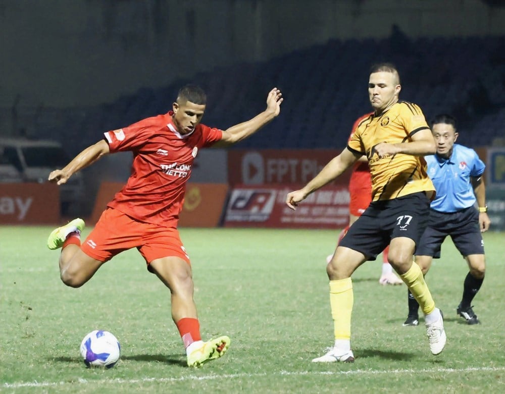 El Cong Viettel ganó por un margen mínimo, Dong A Thanh Hoa se hundió aún más en la crisis - foto 1