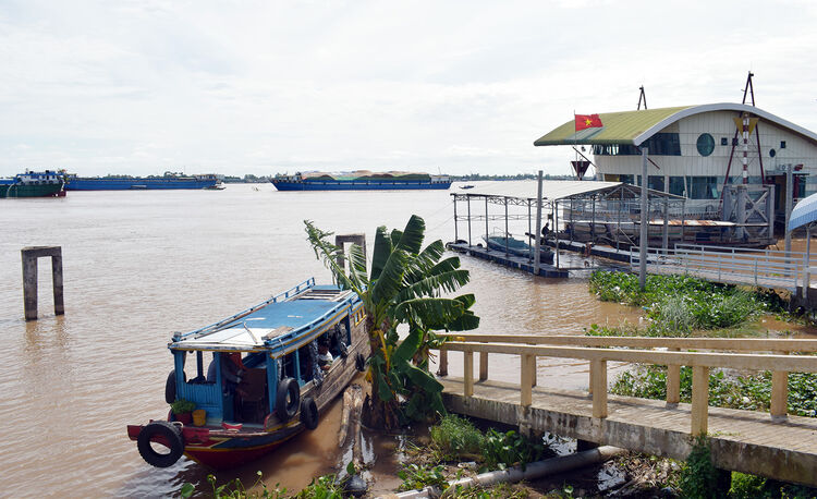 Vĩnh Xương - nơi dòng Mekong chảy vào đất Việt