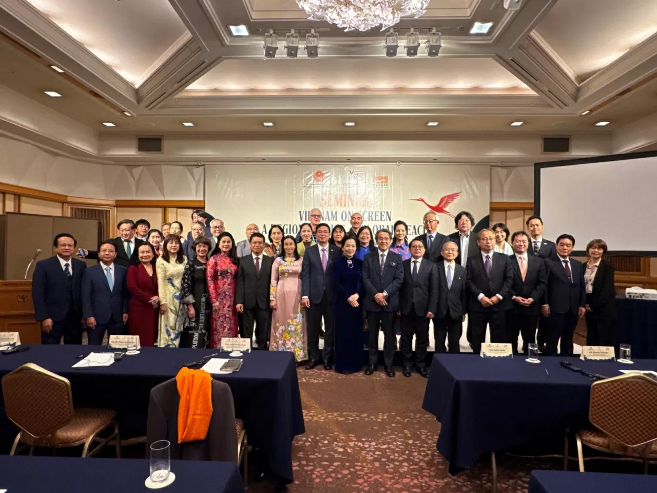 Působivá cesta vietnamské kinematografie na 38. mezinárodním filmovém festivalu v Tokiu Hành trình ấn tượng của điện ảnh Việt Nam tại Liên hoan phim quốc tế Tokyo lần thứ 38