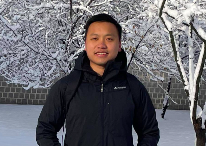 Ho Dac Thanh Chuong a studiat și a absolvit Universitatea Swinburne din Australia în 2022.
