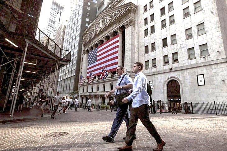 Nvidia når 5000 milliarder dollar, investorer er forsiktige - Bilde 1. Nvidia - Ảnh 1.