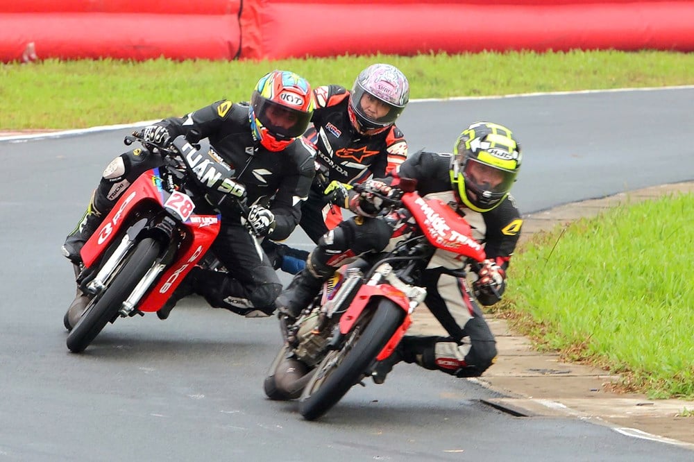 40 ສະໂມສອນເຂົ້າຮ່ວມແຂ່ງຂັນກິລາລົດຈັກແຫ່ງຊາດ 2025 - ຮູບ 9