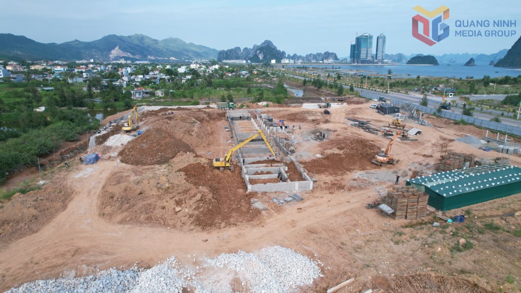 Dự án trường Trung học cơ sở Hạ Long đã hoàn thành hạng mục san nền và móng khối nhà phòng học