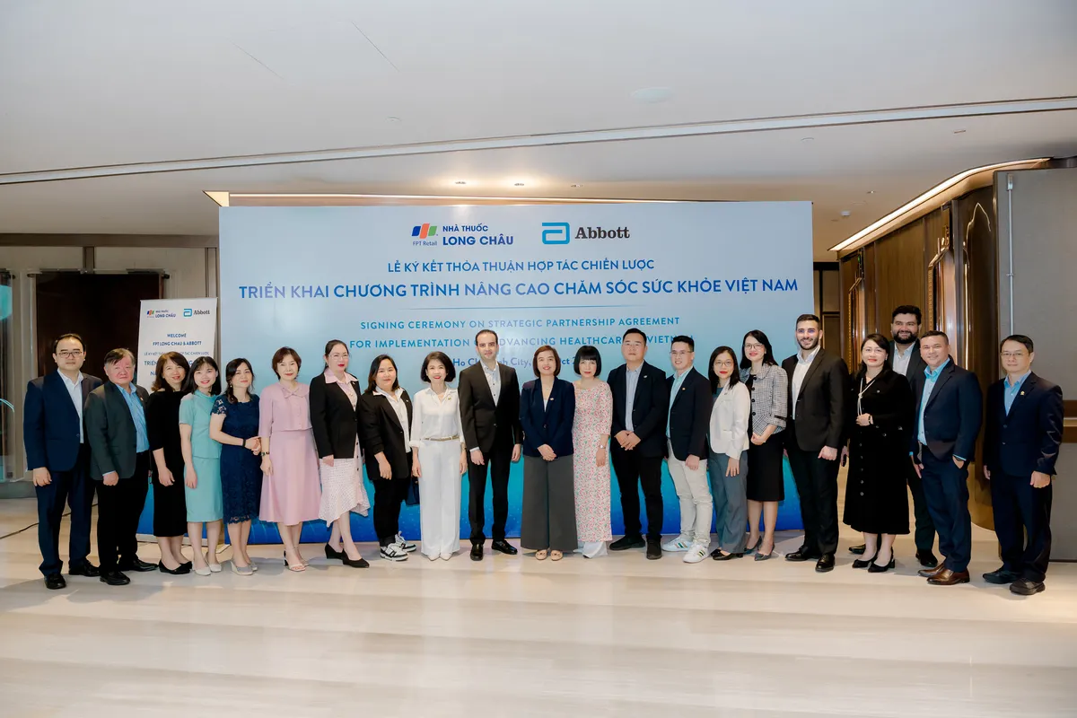 Long Châu và tập đoàn Abbott ký kết hợp tác chiến lược, hướng đến mục tiêu 
