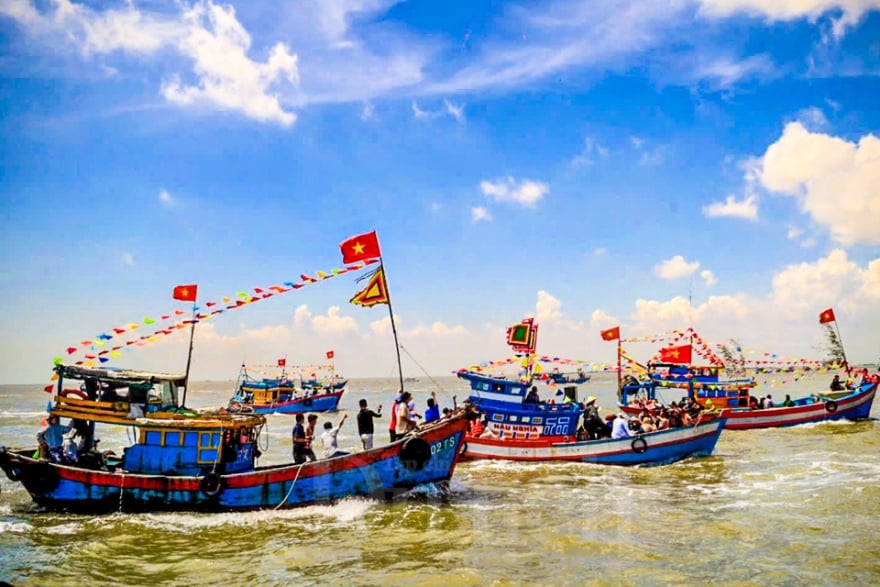 Doanh thu du lịch TP. Hồ Chí Minh tăng 22% nhờ sức nóng sự kiện tháng 10/2025 - Ảnh 1.