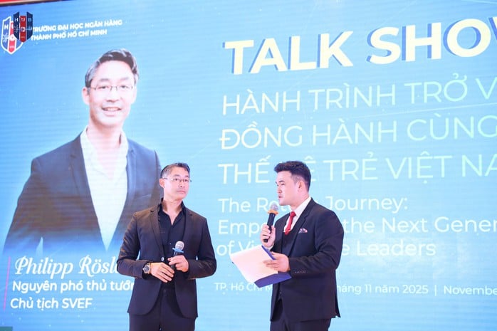 Tiến sĩ Philipp Rösler: “Người trẻ Việt có thể thành công ngay tại quê hương” - Ảnh 1.