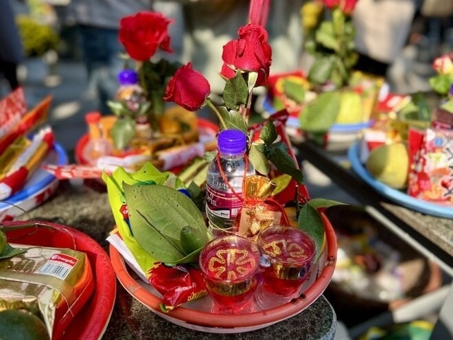 하노이의 사원의 건축적 모퉁이.