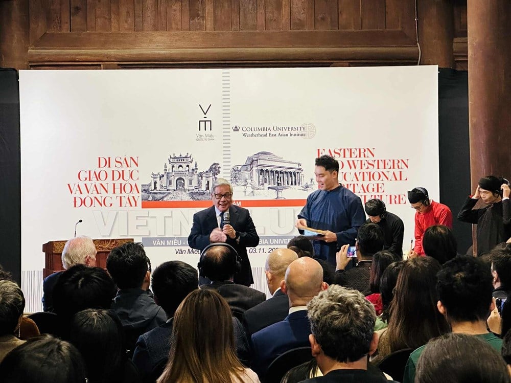 Edebiyat Tapınağı'nda Doğu-Batı Diyaloğu - Entegrasyon sürecinde eğitim mirasının değerinin vurgulanması - Fotoğraf 2