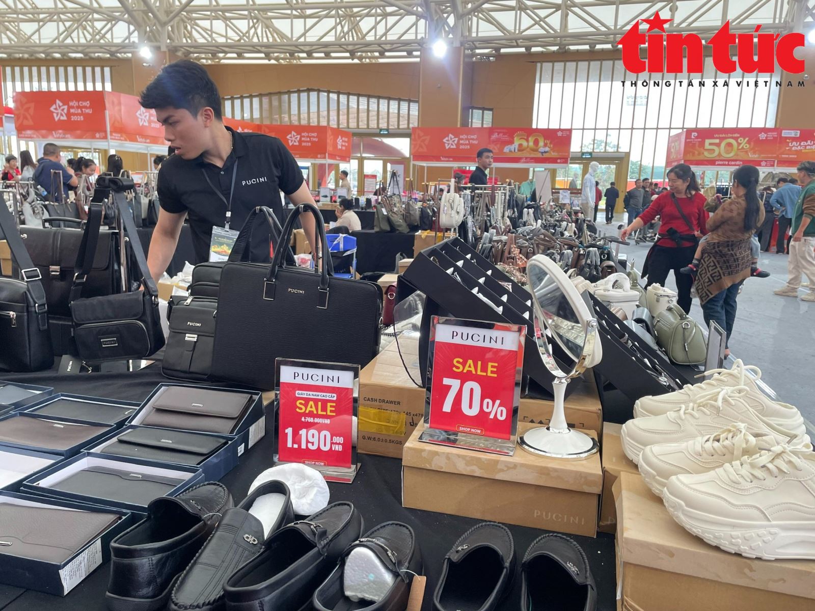 ຄຳບັນຍາຍຮູບ