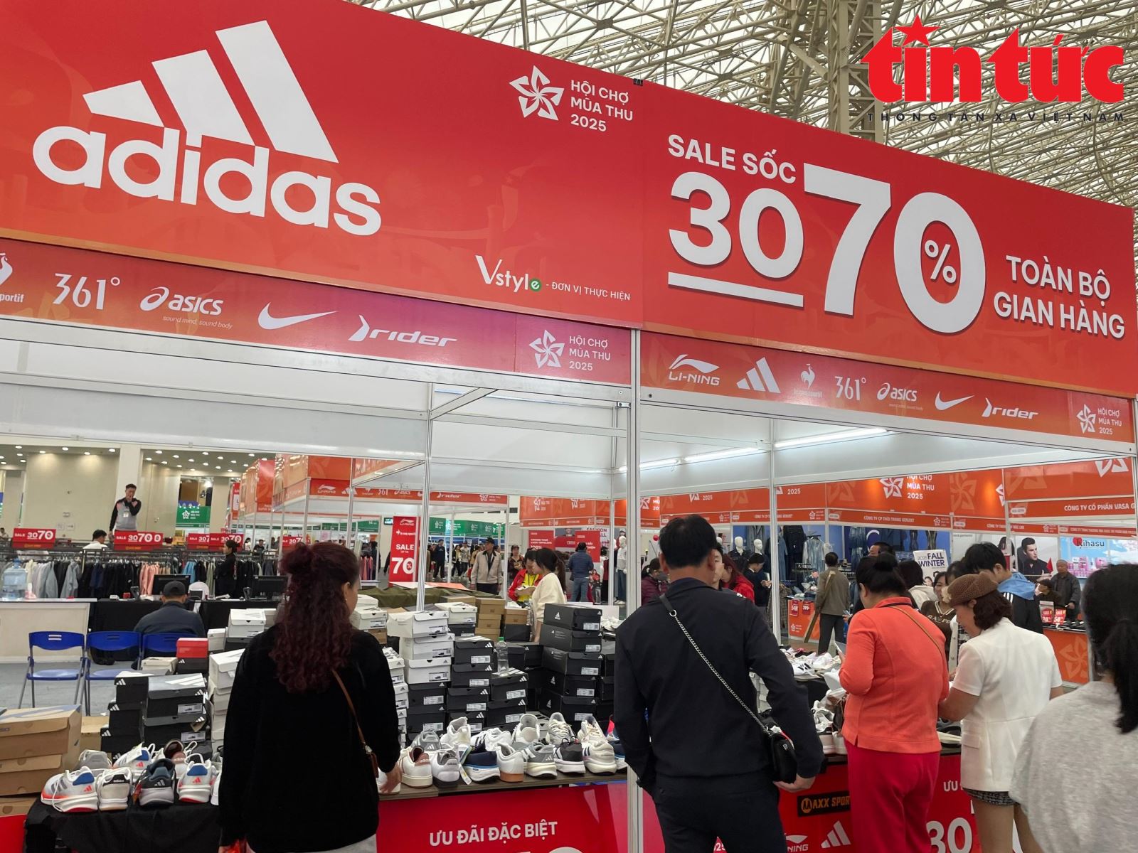 ຄຳບັນຍາຍຮູບ