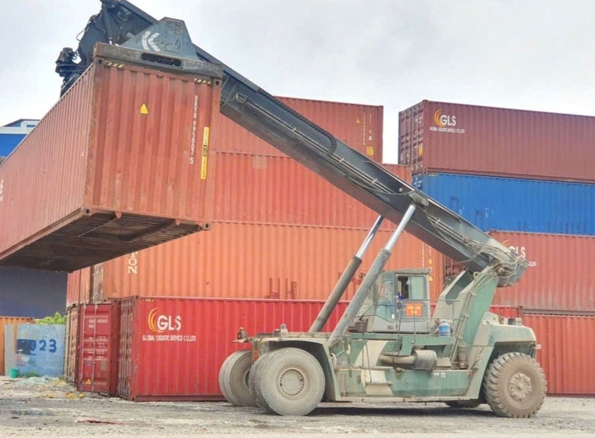 Tỉnh Nghệ An quyết tâm thực hiện các giải pháp hỗ trợ để doanh nghiệp của tỉnh phát triển bền vững. Ảnh: Đình Tiệp.