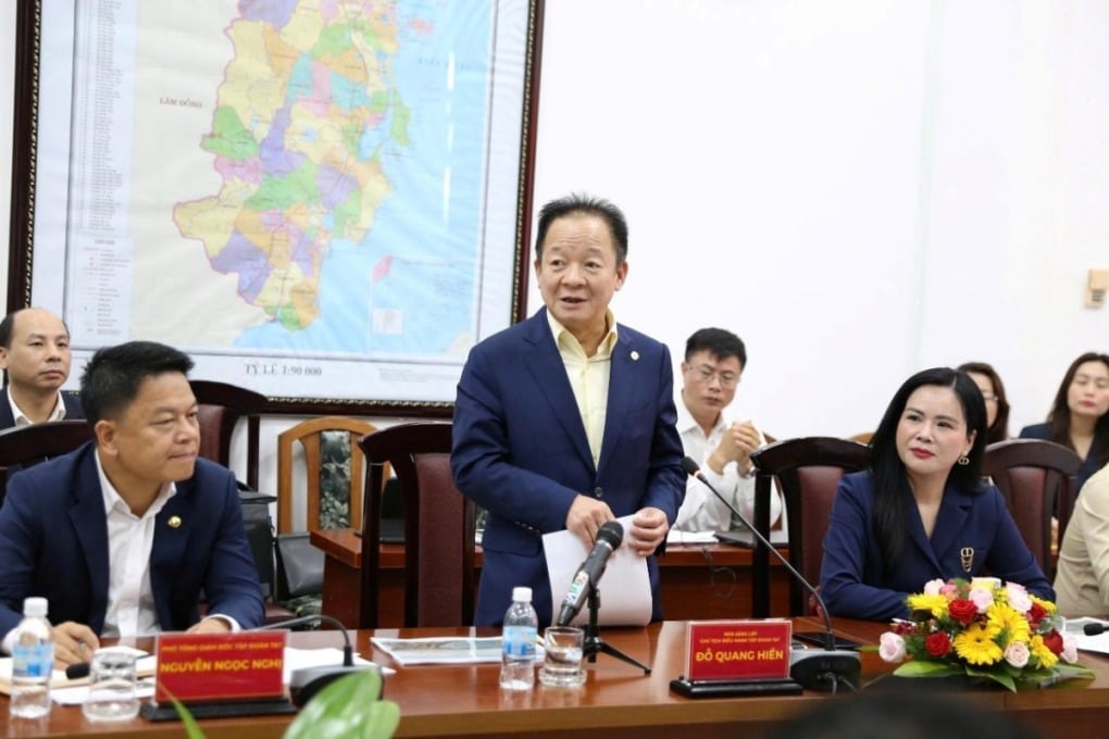 יו Chủ tịch Điều hành Tập đoàn T&T Group Đỗ Quang Hiển tại buổi làm việc với UBND tỉnh Khánh Hòa. Ảnh: T&T Group.