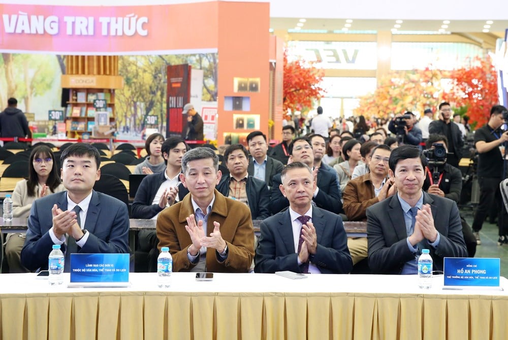 Fremme kreativitet, beskytte opphavsrett - bilde 1