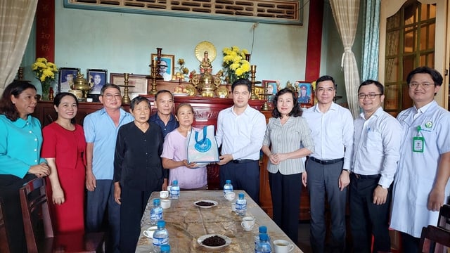 Chăm sóc sức khỏe đồng bào vùng sâu, vùng xa luôn là ưu tiên hàng đầu của ngành Y tế- Ảnh 5.