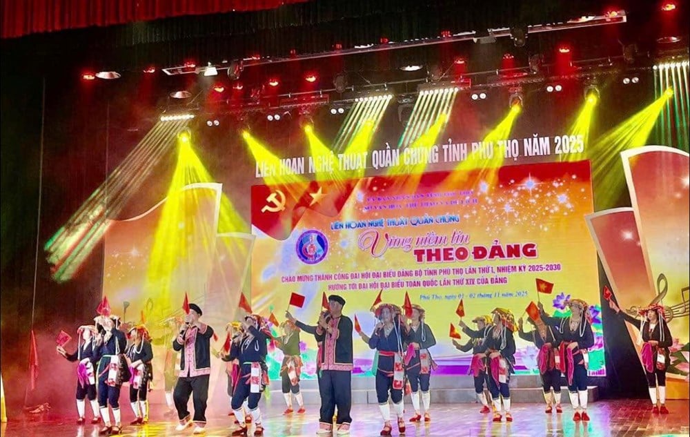 70 utmerkede forestillinger vant priser på Phu Tho Provincial Mass Arts Festival - bilde 5