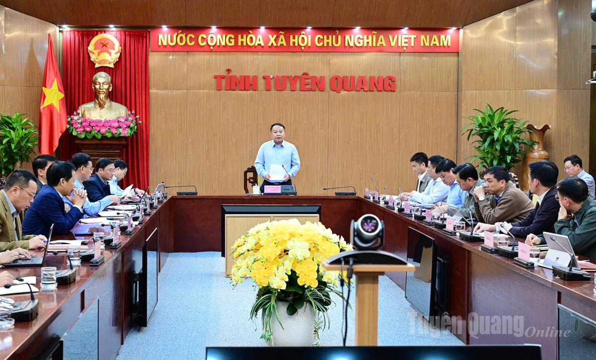 Delegaterna som deltog i den tredje sessionen utvärderade framstegen i viktiga projekt.