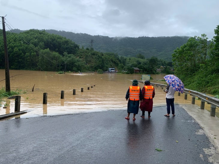 vượt lũ - Ảnh 4.