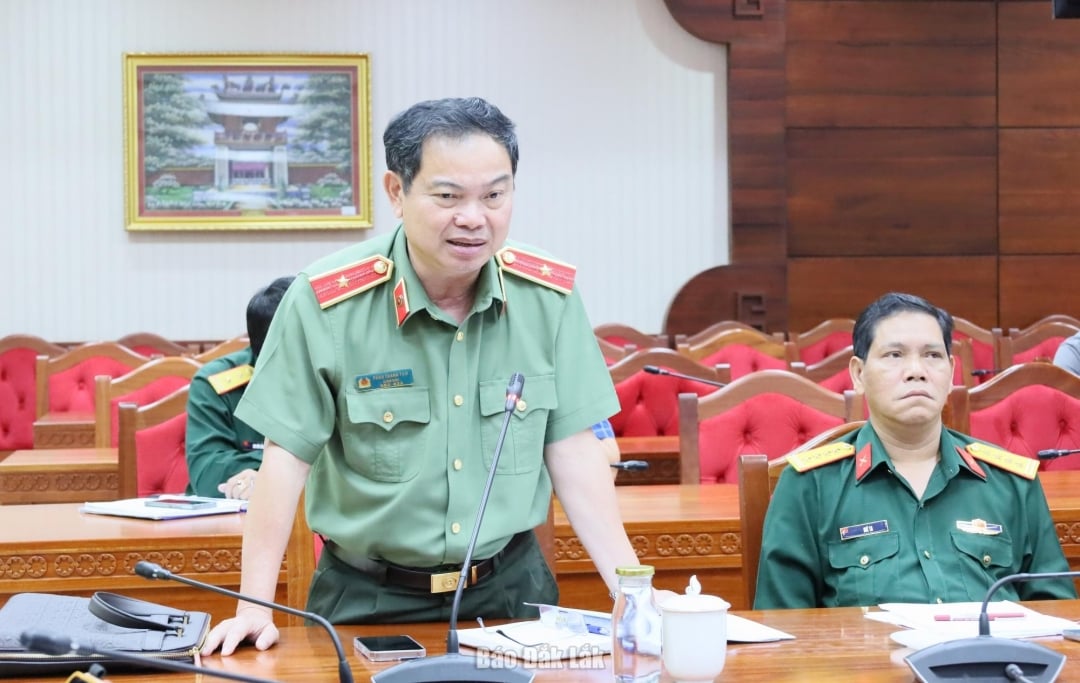 ການນຳກອງບັນຊາການ ປກສ ແຂວງ ລາຍງານການຈັດຕັ້ງປະຕິບັດວຽກງານຕອບໂຕ້ພາຍຸ ເລກທີ 13 ໃຕ້.