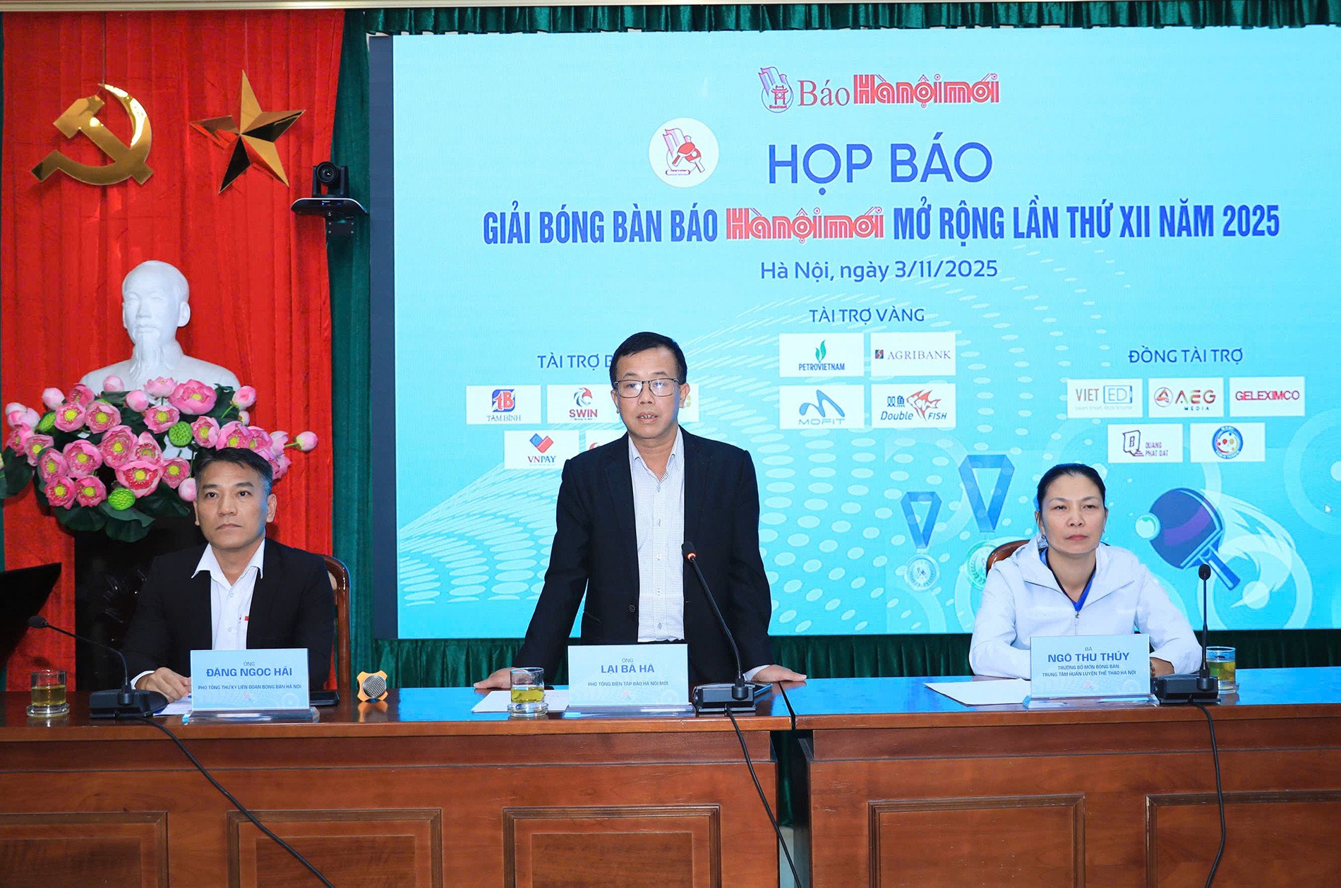 new Hanoi soccer ball.jpg