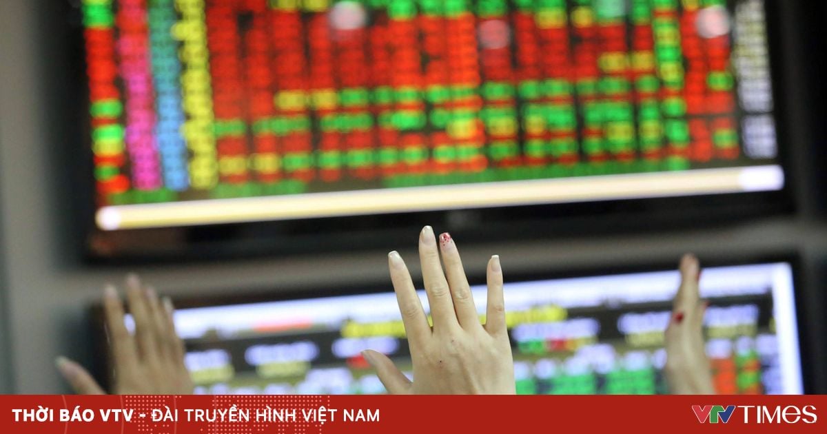 VN-Index giảm hơn 22 điểm