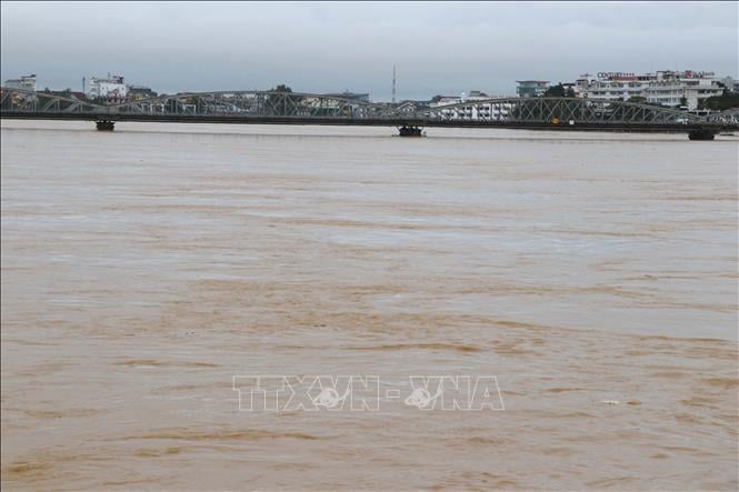 ຄຳບັນຍາຍຮູບພາບ