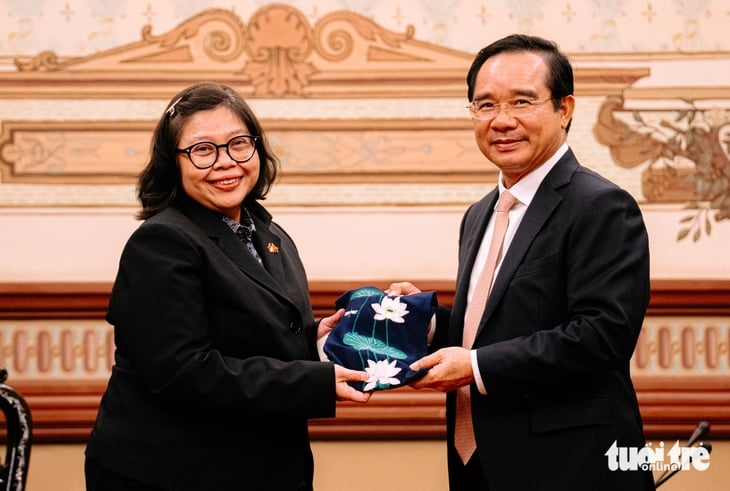 Nový indonéský generální konzul v Ho Či Minově Městě slibuje podporu spolupráce v oblasti halal potravin - Foto 5. Indonesia - Ảnh 4.