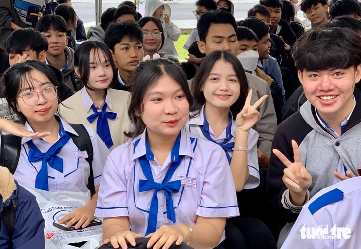 Bộ Giáo dục và Đào tạo ‘chốt’ nhiều nội dung quan trọng tuyển sinh đại học 2026 - Ảnh 1.