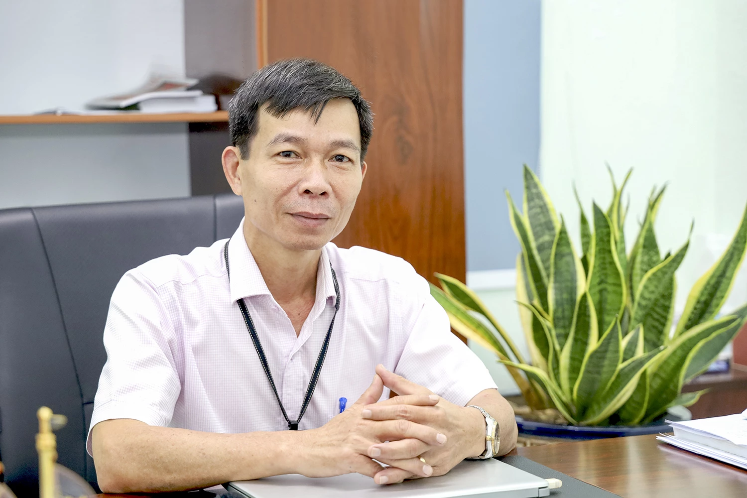 Sr. Nguyen Van Minh - Presidente do Comitê Popular do Distrito de Nam Nha Trang